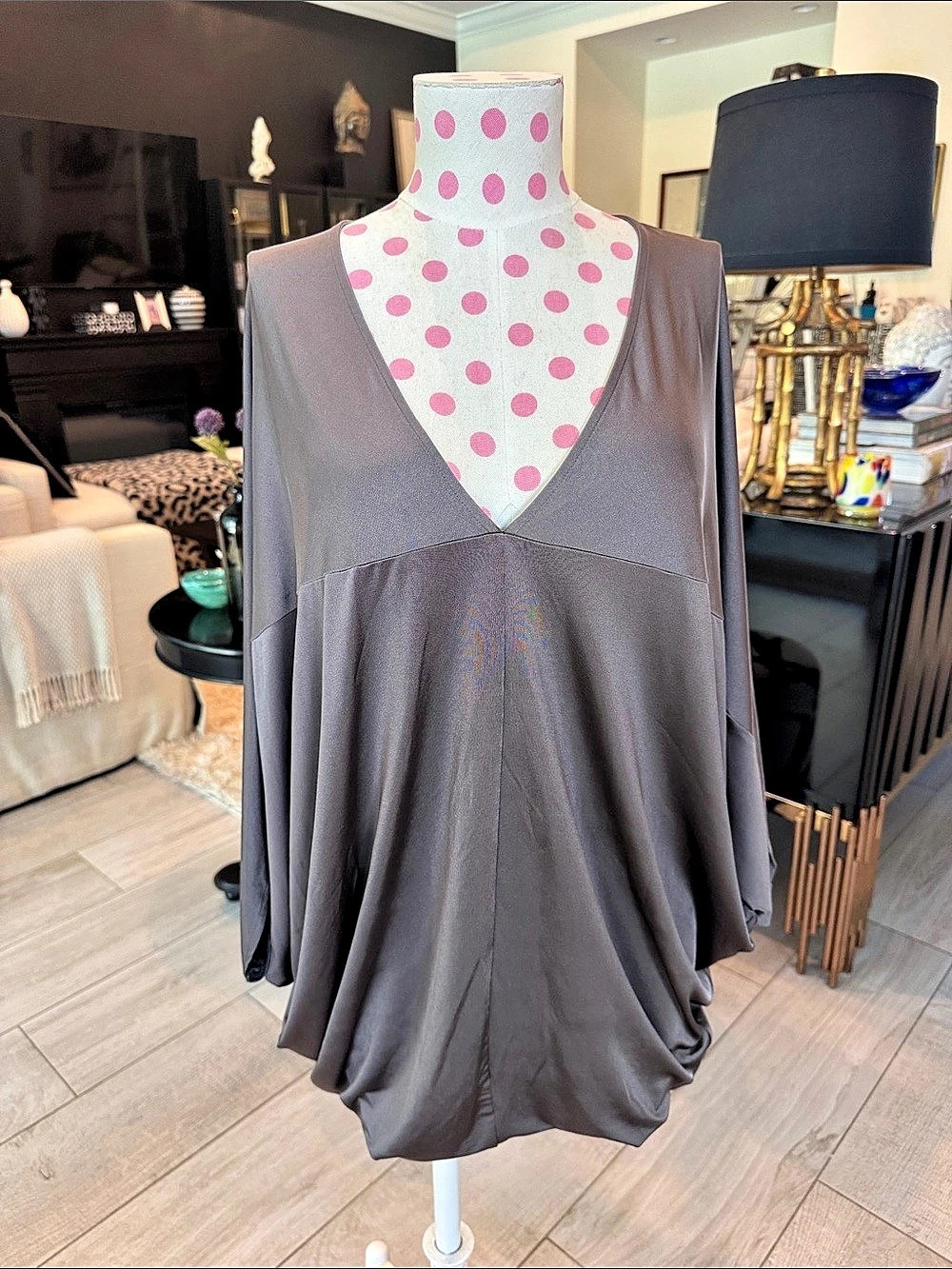 Victoria’s secret V-Neck Dress Gray Size XS/P Like New
